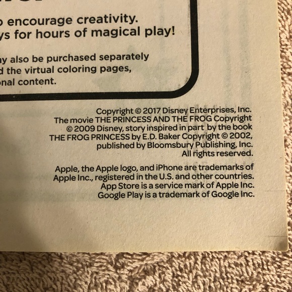 2017 Disney Princesses Color & Play Coloring Book Uncolored - Picture 2 of 12